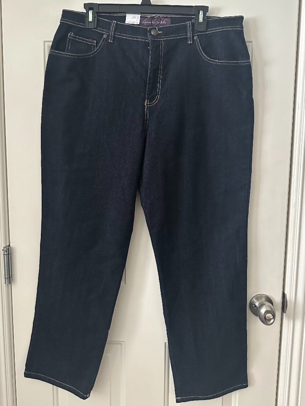 NWT Gloria Vanderbilt Amanda Jeans Womens 16 Short Dark Rinse Straight Leg